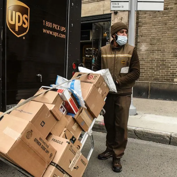 How Long Will UPS Hold a Package